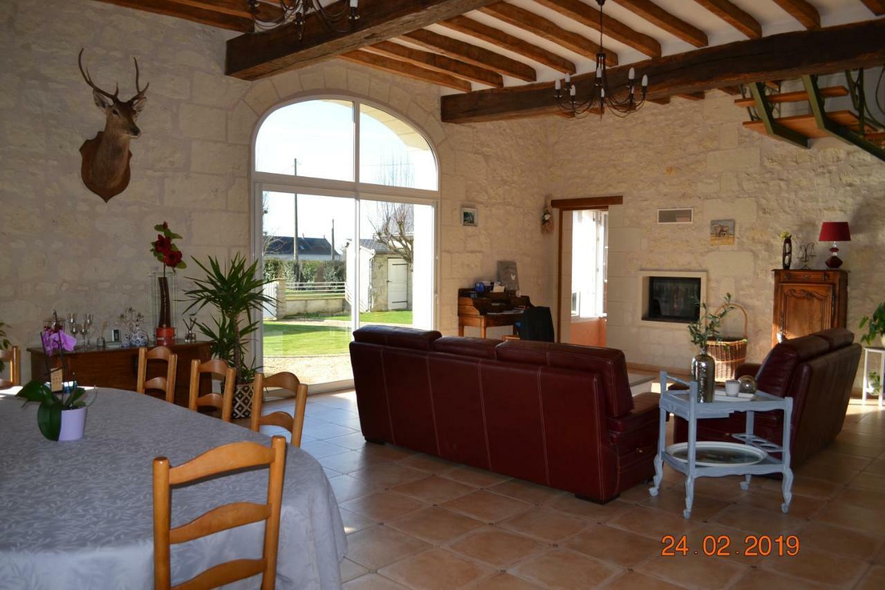 Les Chambres D Hotes Du Lavoir Restigné Buitenkant foto